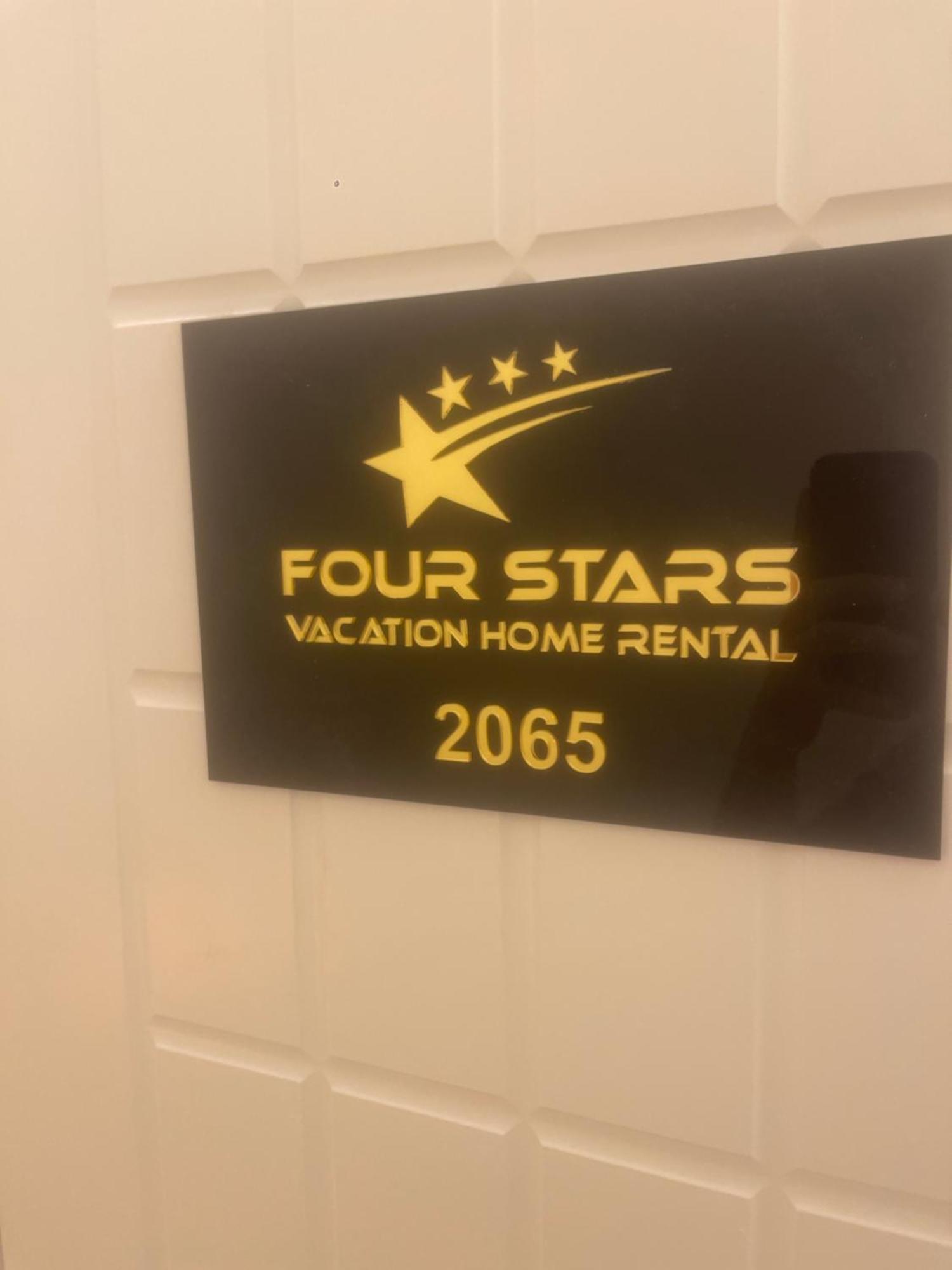 Four Stars Hostel Дубай Екстериор снимка