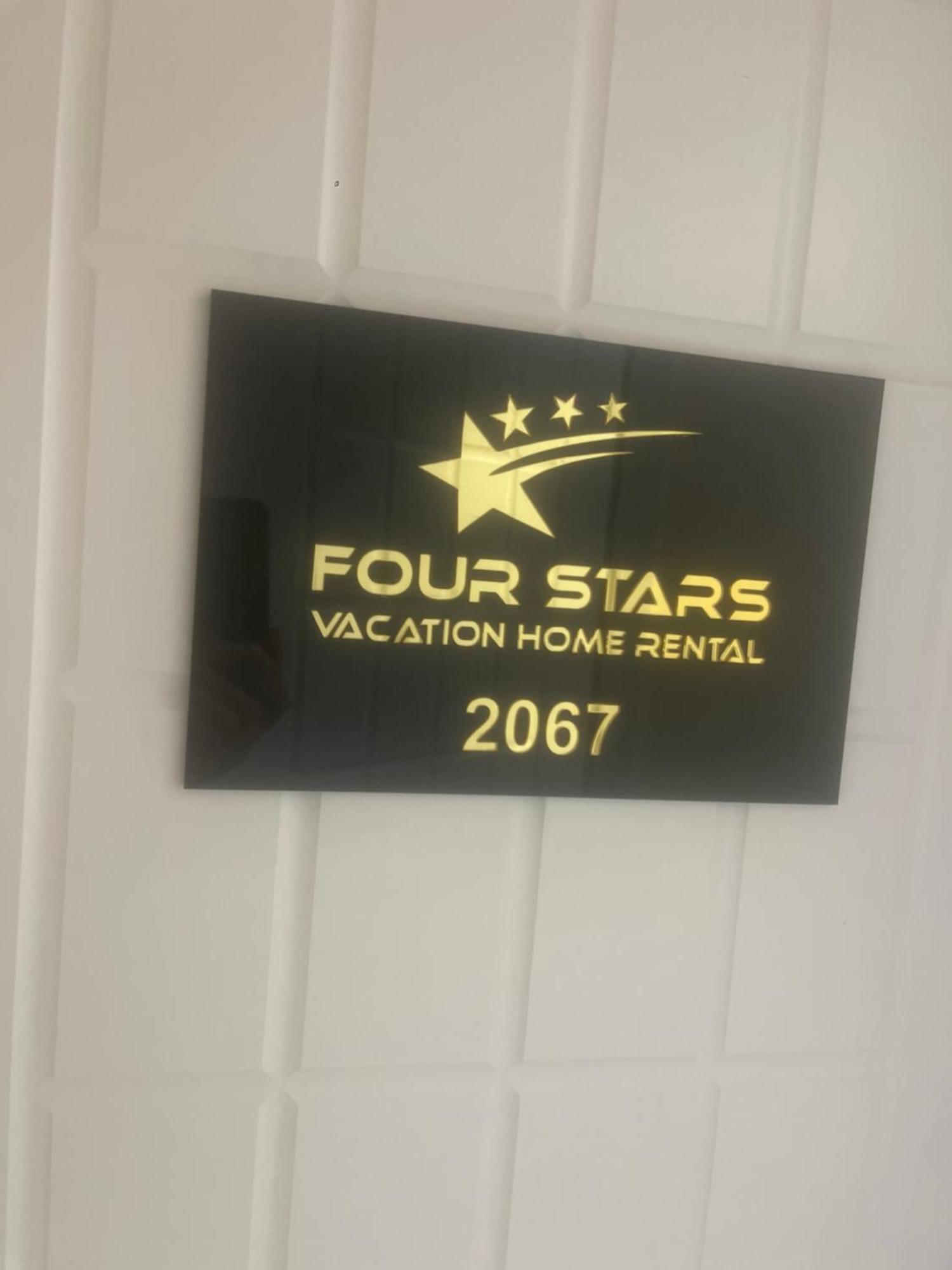 Four Stars Hostel Дубай Екстериор снимка