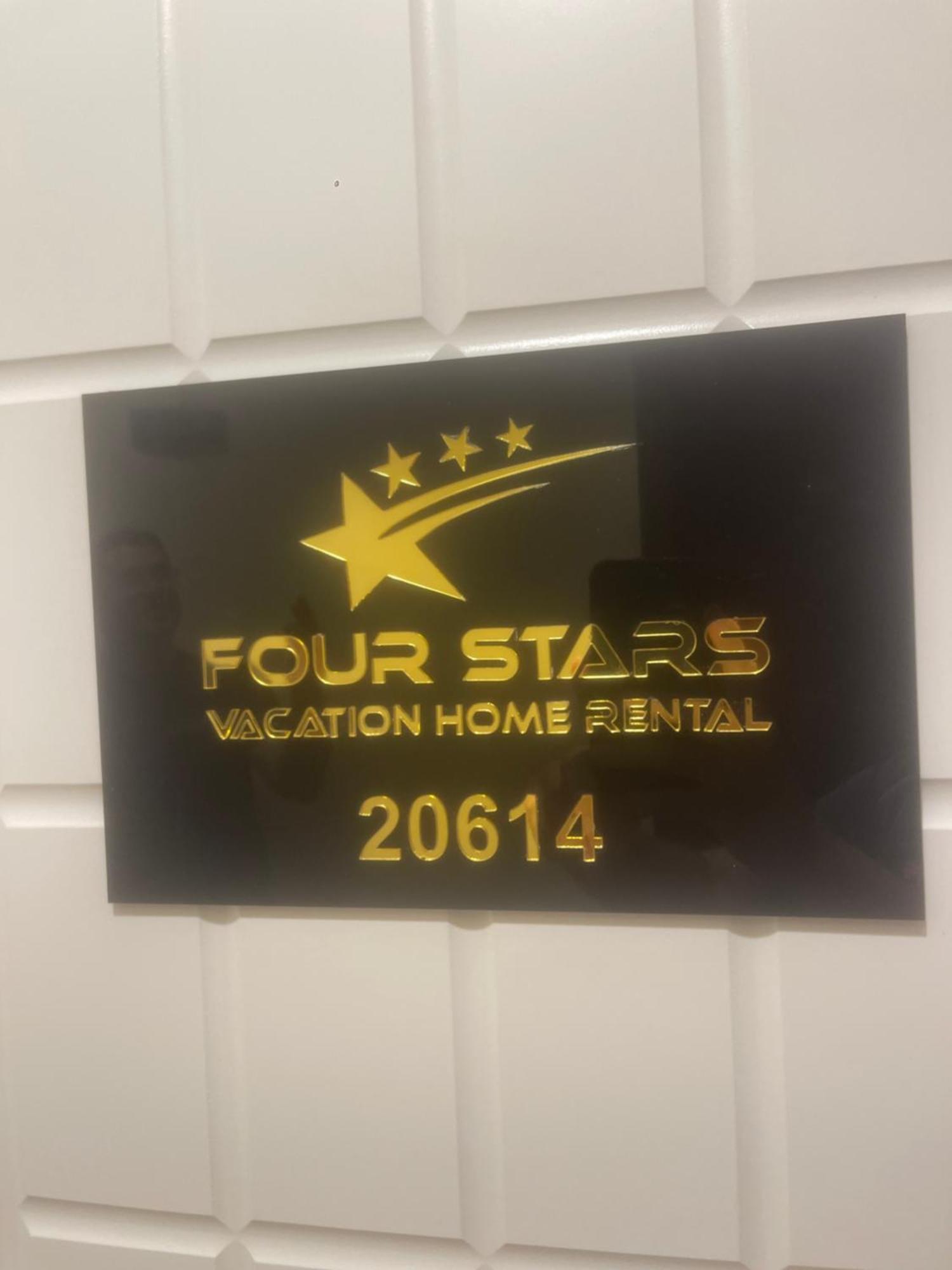Four Stars Hostel Дубай Екстериор снимка