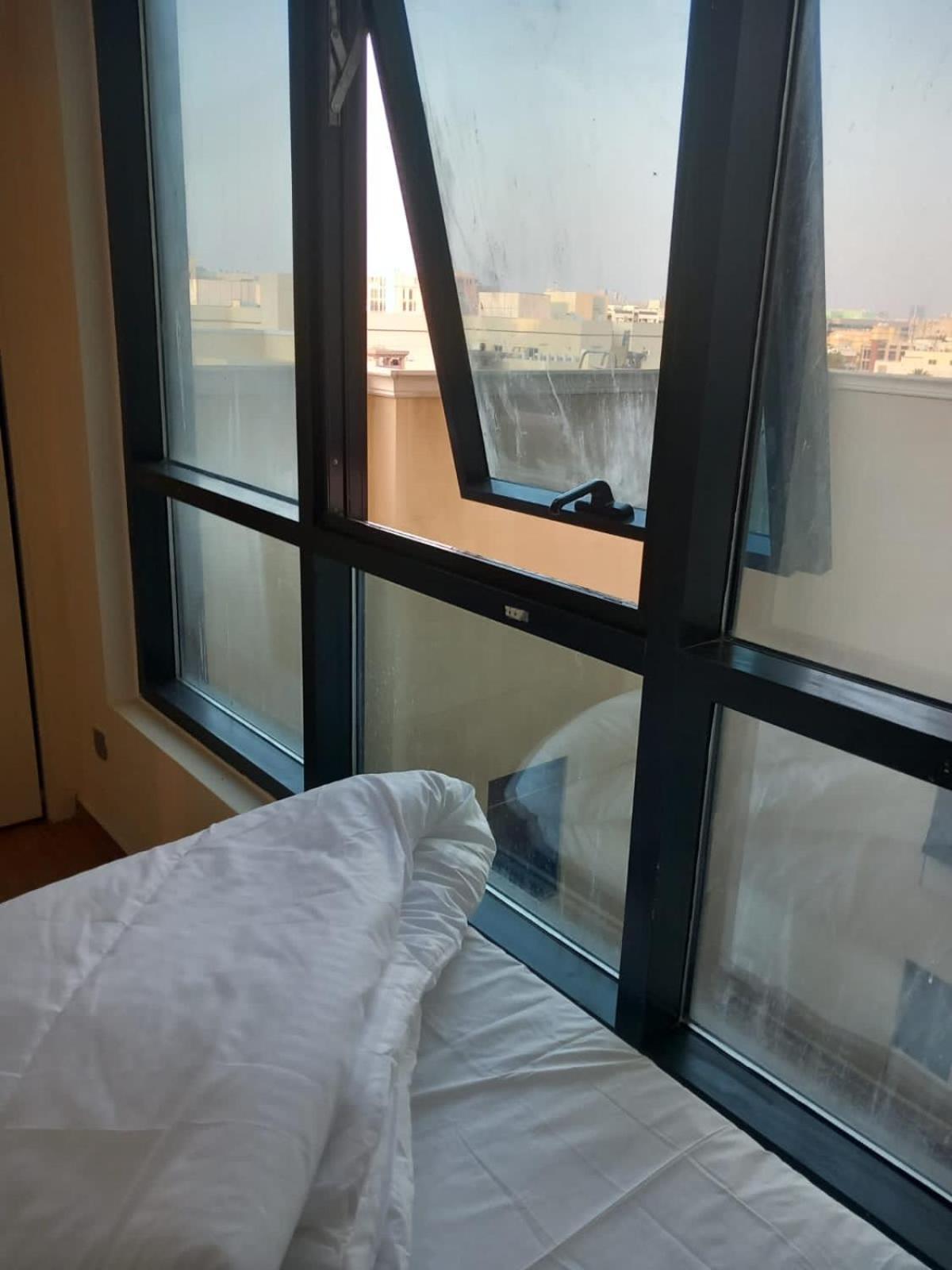Four Stars Hostel Дубай Екстериор снимка