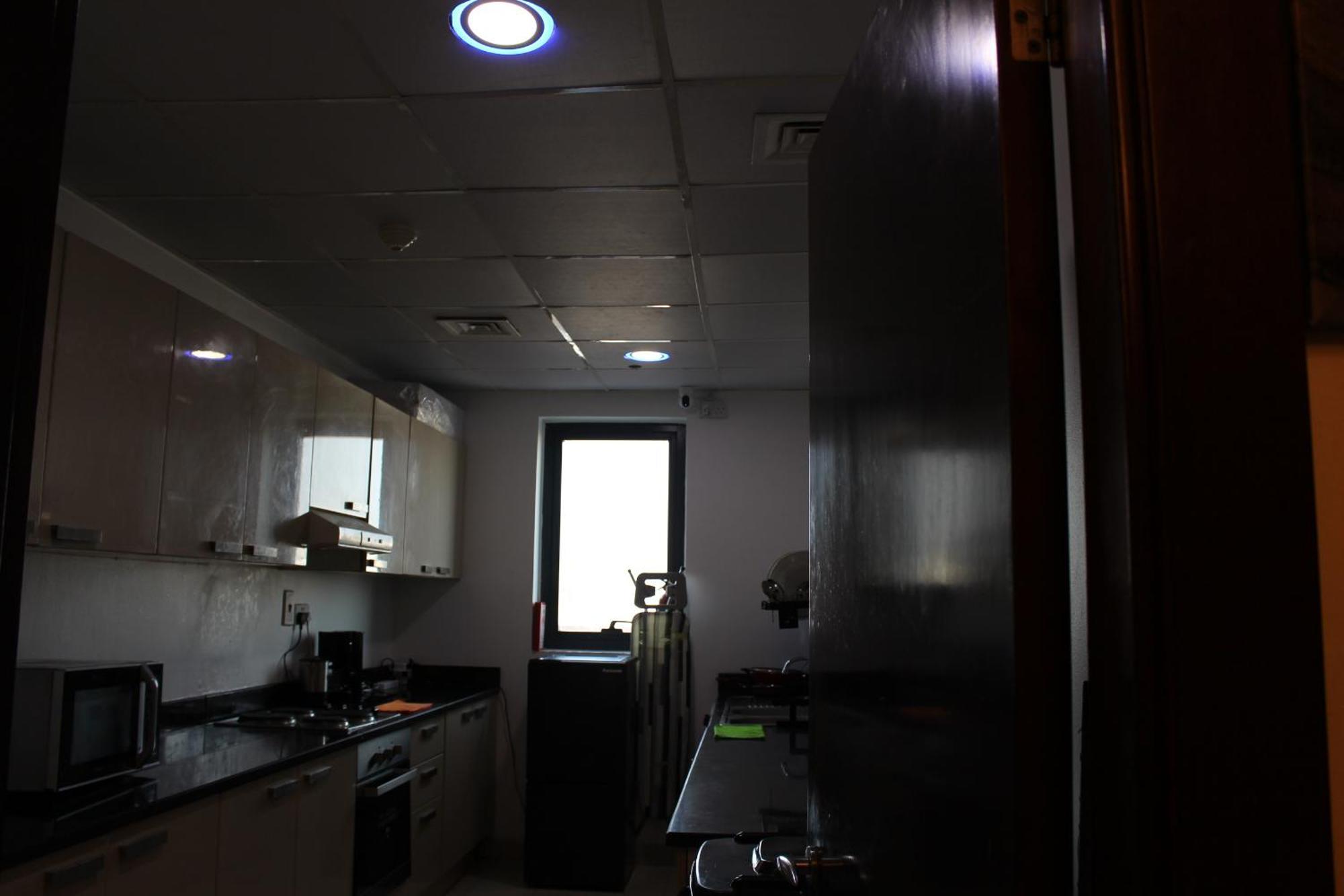 Four Stars Hostel Дубай Екстериор снимка